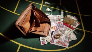 betting risks harm money